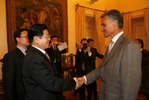 Wang Zhaoguo recebido pelo Presidente da Repblica