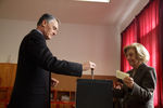 Voting at the Bartolomeu de Gusmo School